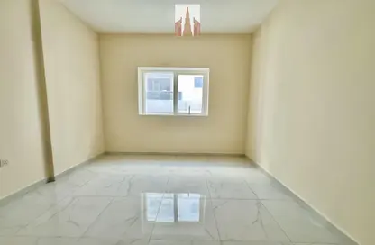 Apartment - 2 Bedrooms - 2 Bathrooms for rent in Muwailih Building - Muwaileh - Sharjah