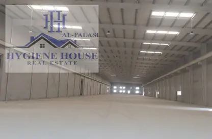 Warehouse - Studio - 2 Bathrooms for rent in Al Sajaa S - Al Sajaa - Sharjah