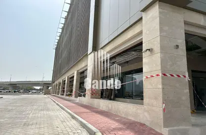 Shop - Studio - 1 Bathroom for rent in Al Shafar Park Tower - Al Karama - Dubai