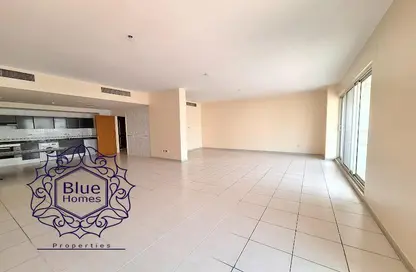 Apartment - 2 Bedrooms - 3 Bathrooms for rent in Al Majaz Tower - Al Majaz - Sharjah