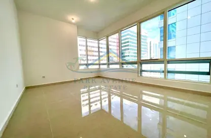 Apartment - 2 Bedrooms - 2 Bathrooms for rent in Electra Street - Abu Dhabi