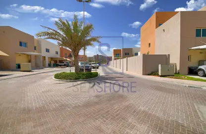 Villa - 2 Bedrooms - 3 Bathrooms for rent in Contemporary Style - Al Reef Villas - Al Reef - Abu Dhabi