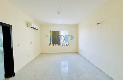 Apartment - 2 Bedrooms - 2 Bathrooms for rent in Bida Bin Ammar - Asharej - Al Ain