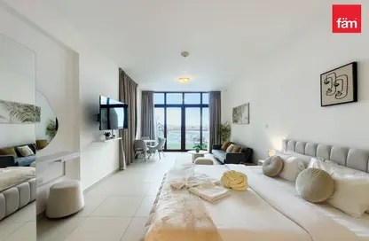 Apartment - 1 Bathroom for sale in Palm Views West - Palm Views - Palm Jumeirah - Dubai