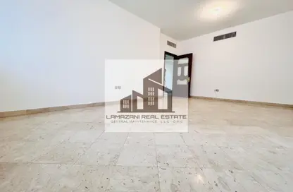 Apartment - 2 Bedrooms - 2 Bathrooms for rent in Hamdan Street - Abu Dhabi