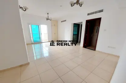 Apartment - 1 Bedroom - 2 Bathrooms for rent in Al Hafeet Tower - Al Taawun Street - Al Taawun - Sharjah