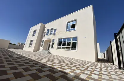 Villa - 5 Bedrooms - 7 Bathrooms for rent in Al Ain Ladies Club - Al Markhaniya - Al Ain