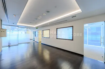 Office Space - Studio for rent in Single Business Tower - Sheikh Zayed Road - Dubai