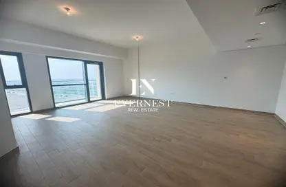 Apartment - 3 Bedrooms - 2 Bathrooms for rent in Expo Village Residences 4A - Expo Village Residences - Expo City - Dubai