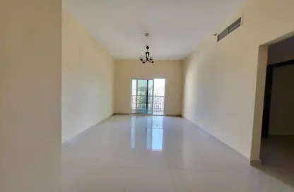 Apartment - 2 Bedrooms - 2 Bathrooms for rent in AlFalah - Muwaileh Commercial - Sharjah