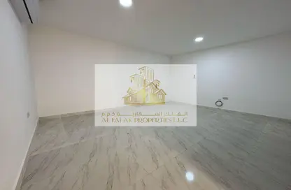 Apartment - 1 Bedroom - 2 Bathrooms for rent in Madinat Al Riyad - Abu Dhabi