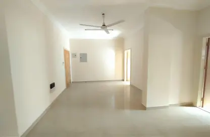 Apartment - 2 Bedrooms - 1 Bathroom for rent in Muwailih Building - Muwaileh - Sharjah