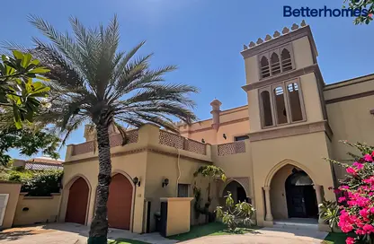 Villa - 4 Bedrooms - 5 Bathrooms for rent in Canal Cove Frond M - Canal Cove Villas - Palm Jumeirah - Dubai