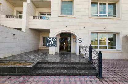 Villa - 4 Bedrooms - 6 Bathrooms for rent in Hoshi 1 - Hoshi - Al Badie - Sharjah