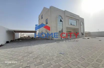 Villa - 5 Bedrooms for rent in Al Shawamekh - Abu Dhabi