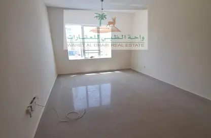 Apartment - 2 Bedrooms - 2 Bathrooms for rent in Qasimia 13 building - Al Nad - Al Qasimia - Sharjah