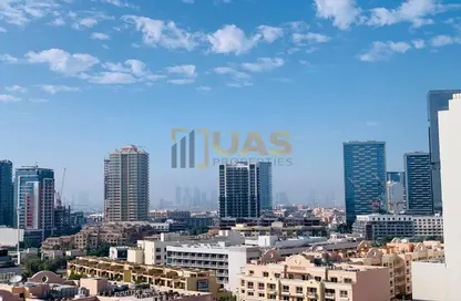 Apartment - 2 Bedrooms - 3 Bathrooms for rent in Lucky 1 Residence - Jumeirah Village Circle - Dubai