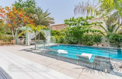 Villa - 4 Bedrooms - 4 Bathrooms for sale in Maeen 3 - Maeen - The Lakes - Dubai