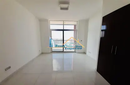 Apartment - 1 Bathroom for rent in Arabian Gate - Dubai Silicon Oasis - Dubai