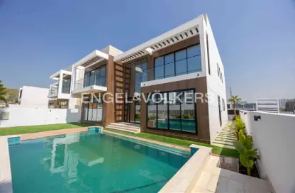 Villa - 5 Bedrooms - 6 Bathrooms for sale in West Village - Al Furjan - Dubai