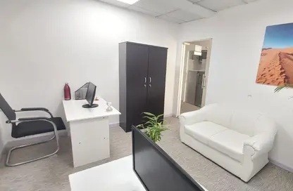 Business Centre - Studio - 1 Bathroom for rent in Abu Hail - Deira - Dubai