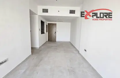 Apartment - 3 Bedrooms - 2 Bathrooms for rent in Binghatti Creek - Al Jaddaf - Dubai