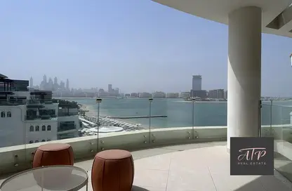 Apartment - 2 Bedrooms - 3 Bathrooms for rent in Royal Bay - Palm Jumeirah - Dubai