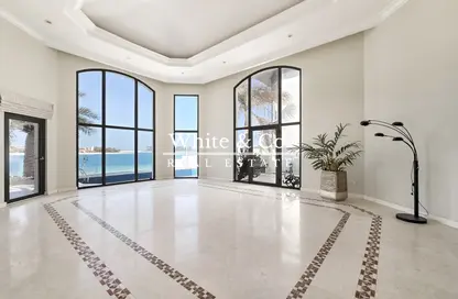 Villa - 4 Bedrooms - 5 Bathrooms for rent in Garden Homes Frond D - Garden Homes - Palm Jumeirah - Dubai