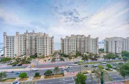 Apartment - 3 Bedrooms - 2 Bathrooms for rent in Al Shahla - Shoreline Apartments - Palm Jumeirah - Dubai