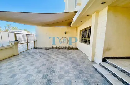 Villa - 4 Bedrooms - 6 Bathrooms for rent in Hai Al Qalaa - Al Jaheli - Al Ain