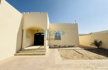 Villa - 4 Bedrooms - 5 Bathrooms for rent in Gafat Al Nayyar - Zakher - Al Ain