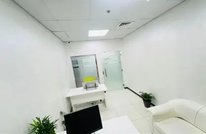 Business Centre - Studio - 1 Bathroom for rent in Business Atrium Building - Oud Metha - Bur Dubai - Dubai