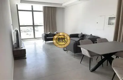 Apartment - 2 Bedrooms - 3 Bathrooms for rent in Diamond Building - Jumeirah Garden City - Al Satwa - Dubai