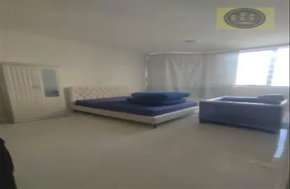 Apartment - 1 Bathroom for rent in Abu Dhabi Gate City - Abu Dhabi