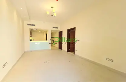 Apartment - 1 Bedroom - 2 Bathrooms for rent in La Residence - Jumeirah Village Triangle - Dubai