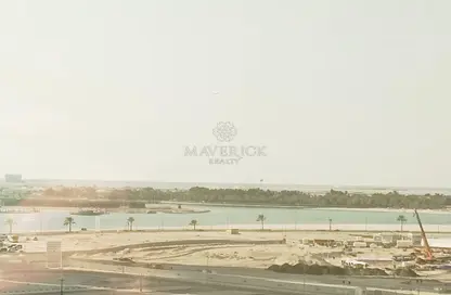 Apartment - 2 Bedrooms - 3 Bathrooms for rent in Al Mamzar Tower - Al Mamzar - Sharjah - Sharjah