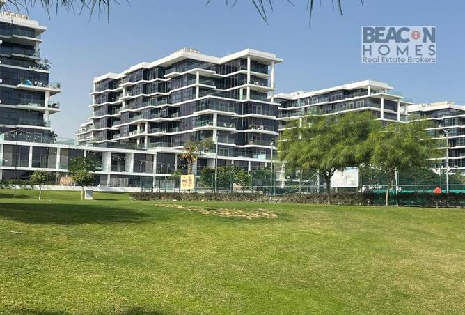 Apartment - 2 Bedrooms - 3 Bathrooms for sale in Loreto 3 B - Loreto - DAMAC Hills - Dubai