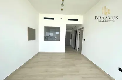 Apartment - 1 Bedroom - 2 Bathrooms for rent in Binghatti LUNA - Jumeirah Village Circle - Dubai