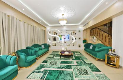 Villa - 4 Bedrooms - 5 Bathrooms for sale in Nad Al Sheba Villas - Nad Al Sheba 3 - Nad Al Sheba - Dubai