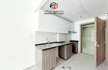 Apartment - 1 Bathroom for rent in Al Warsan 4 - Al Warsan - Dubai