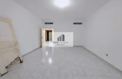 Apartment - 3 Bedrooms - 3 Bathrooms for rent in Dhafir Tower - Al Najda Street - Abu Dhabi