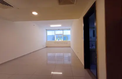 Apartment - 1 Bathroom for rent in Tiger Building Al Qadesia - Al Nahda - Sharjah