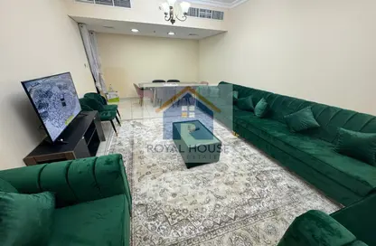 Apartment - 3 Bedrooms - 4 Bathrooms for rent in New Al Taawun Road - Al Taawun - Sharjah