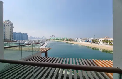 Apartment - Studio - 1 Bathroom for rent in Palm Views West - Palm Views - Palm Jumeirah - Dubai