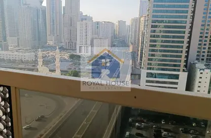 Apartment - 3 Bedrooms - 3 Bathrooms for rent in Al Qasba - Sharjah