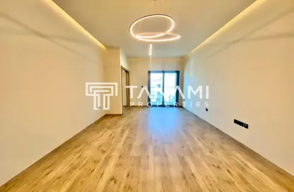 Apartment - 1 Bathroom for rent in Rokane G25 - Jumeirah Village Circle - Dubai