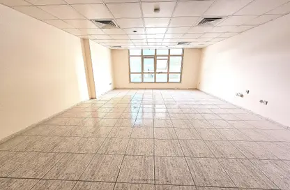 Apartment - 1 Bathroom for rent in Dar Al Majaz - Jamal Abdul Nasser Street - Al Majaz - Sharjah