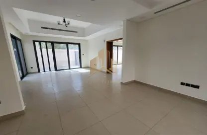 Villa - 4 Bedrooms - 4 Bathrooms for rent in Al Garhoud - Dubai