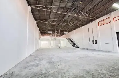 Warehouse - Studio - 2 Bathrooms for rent in Al Quoz 3 - Al Quoz - Dubai