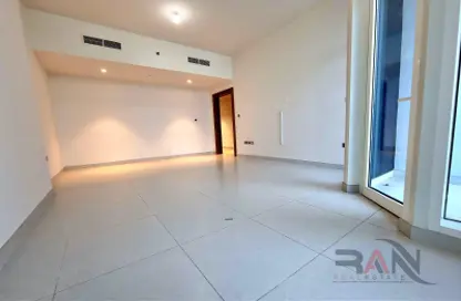 Apartment - 2 Bedrooms - 3 Bathrooms for rent in Al Darmaki Building 1162 - Hamdan Street - Abu Dhabi